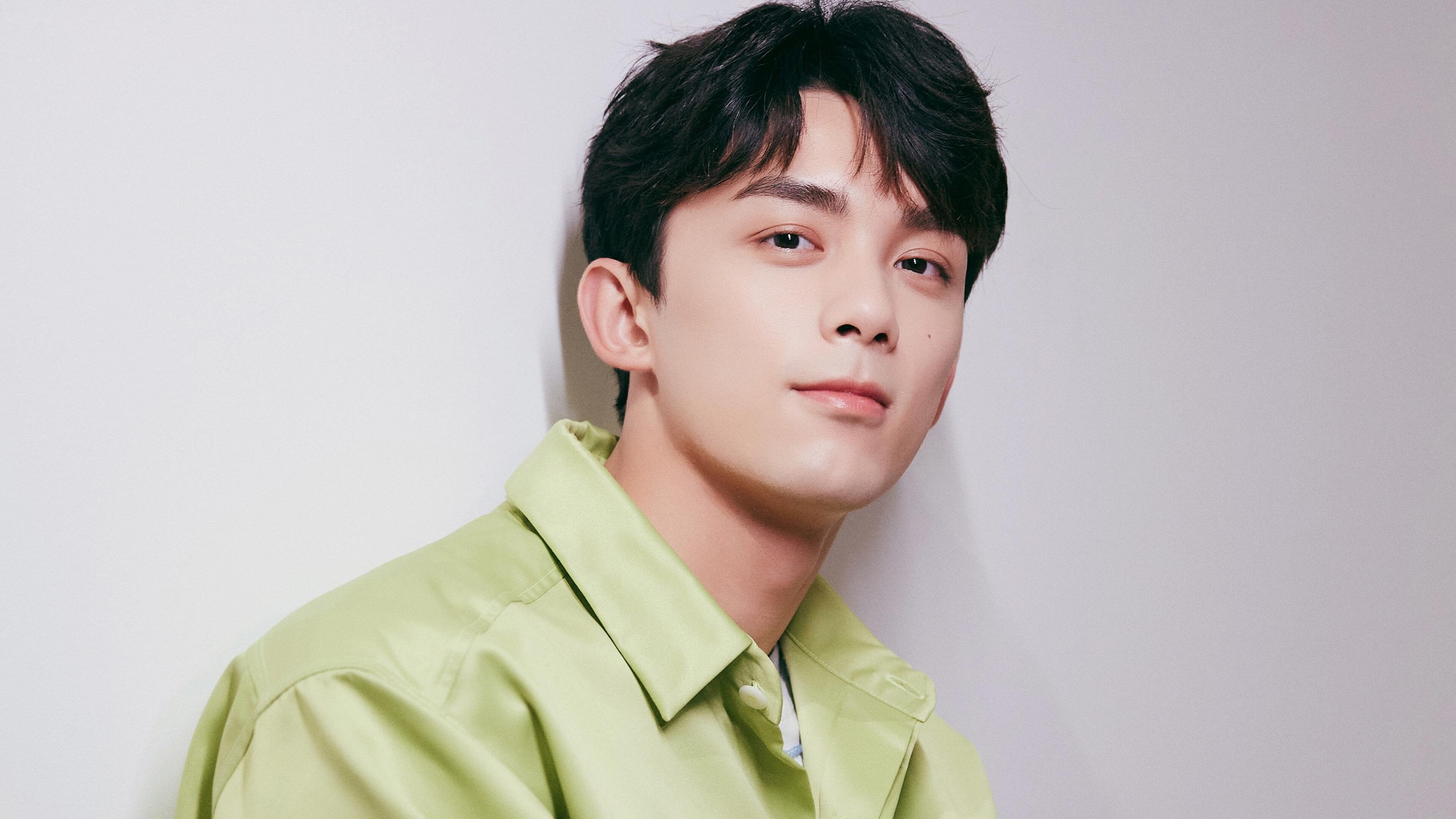 户外极速飞盘比赛，速度与技巧的碰撞，竞速飞盘