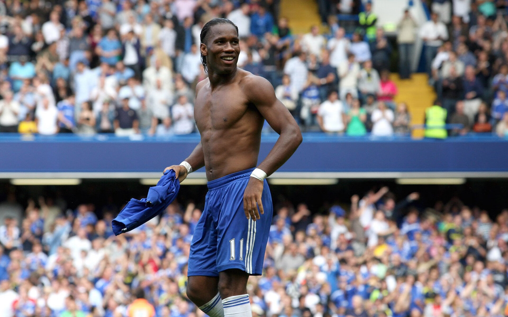 开云体育登入-《电竞产业链升级：从硬件到软件的全方位布局》，电竞产业的发展和前景